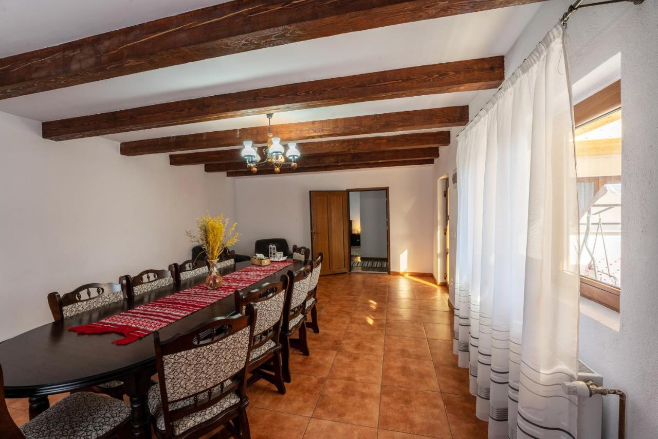 Casa Brutarului Crit Hotel Buitenkant foto